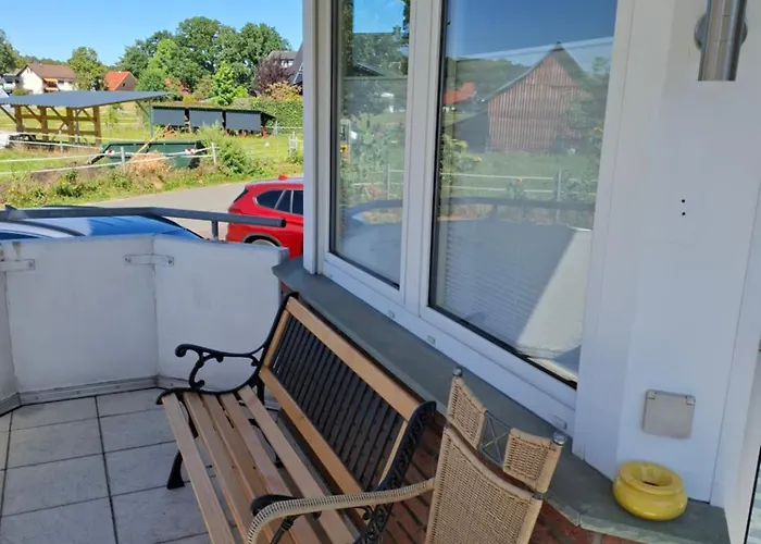 Grosszuegiges Erdgeschossapartment Mit Balkon Und Eigenen Kostenlosen Parkplatz Lejlighed Hövelhof
