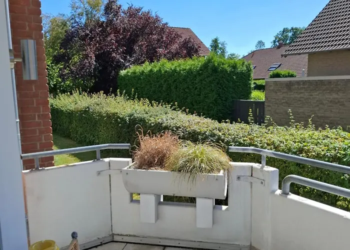 Lejlighed Grosszuegiges Erdgeschossapartment Mit Balkon Und Eigenen Kostenlosen Parkplatz