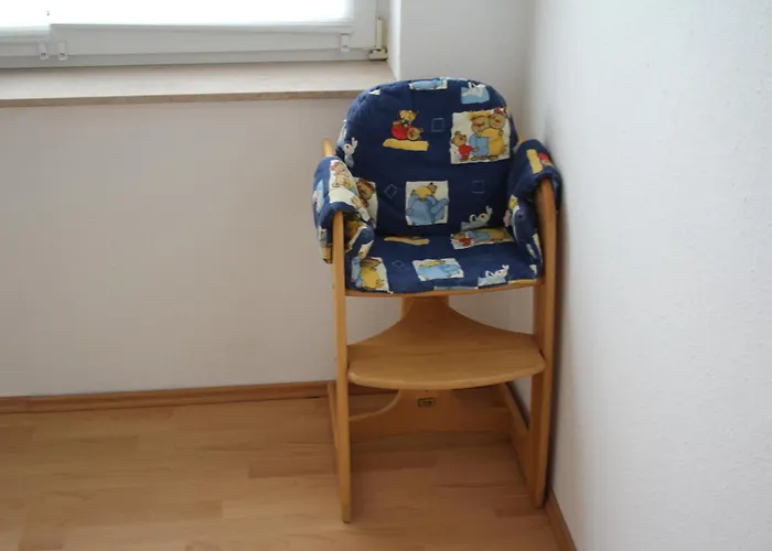 Lejlighed Grosszuegiges Erdgeschossapartment Mit Balkon Und Eigenen Kostenlosen Parkplatz *