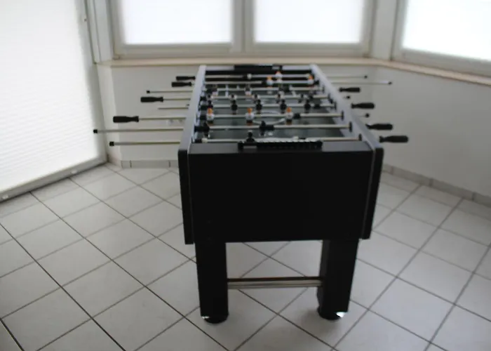 Lejlighed Grosszuegiges Erdgeschossapartment Mit Balkon Und Eigenen Kostenlosen Parkplatz